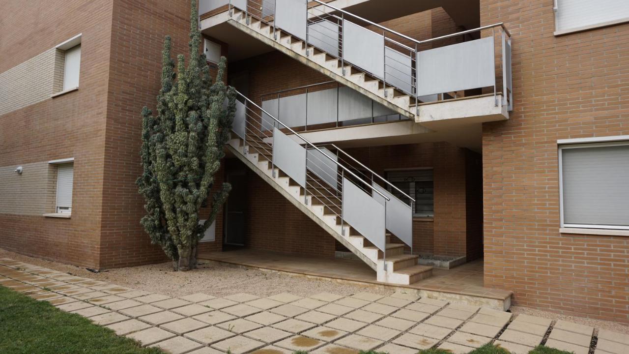 Encantador Apartamento Familiar 4 Px Con Terraza, Parking Y Wi-Fi En Llança Екстериор снимка